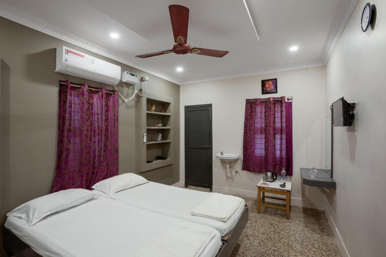 Hotel AKMG Dindigul Exterior foto
