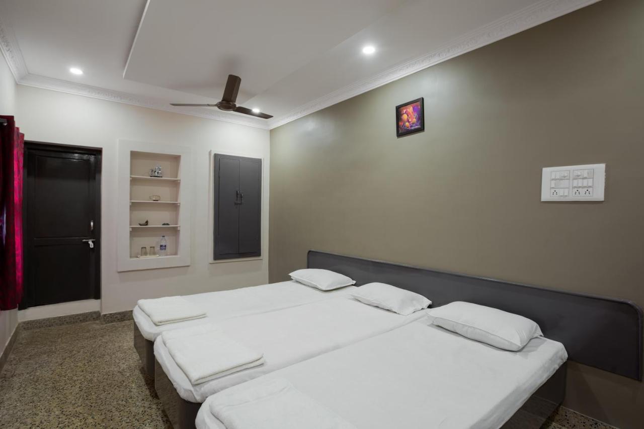 Hotel AKMG Dindigul Exterior foto